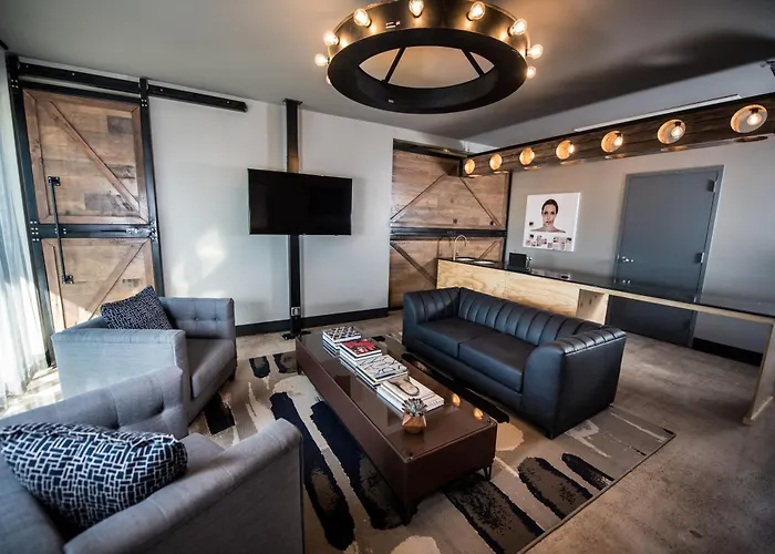 Found Re Hotel 4*